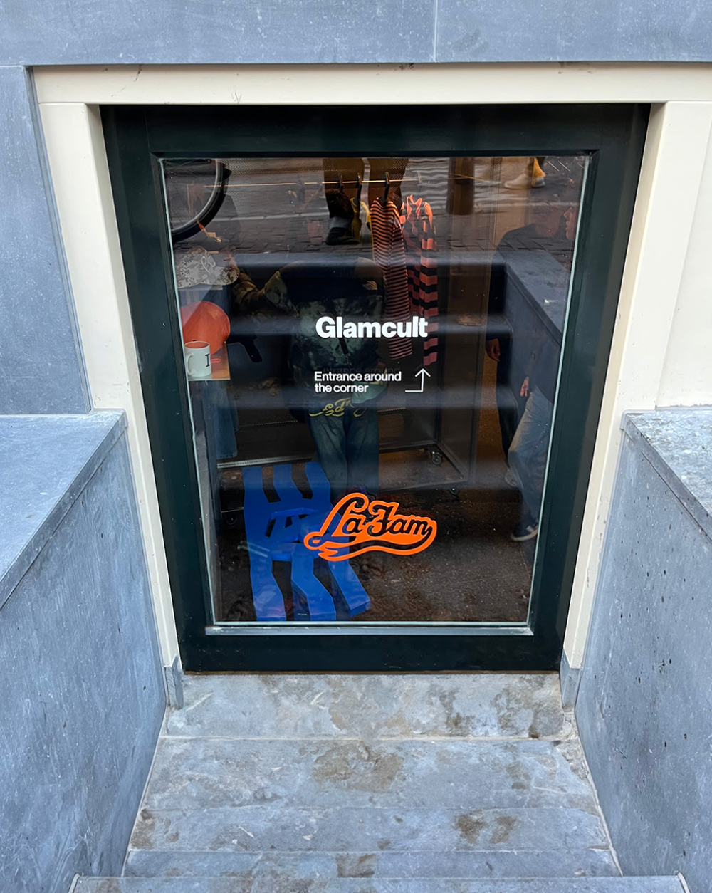 Glamcult, Oudezijds Voorburgwal 92, D, 1012 GH Amsterdam