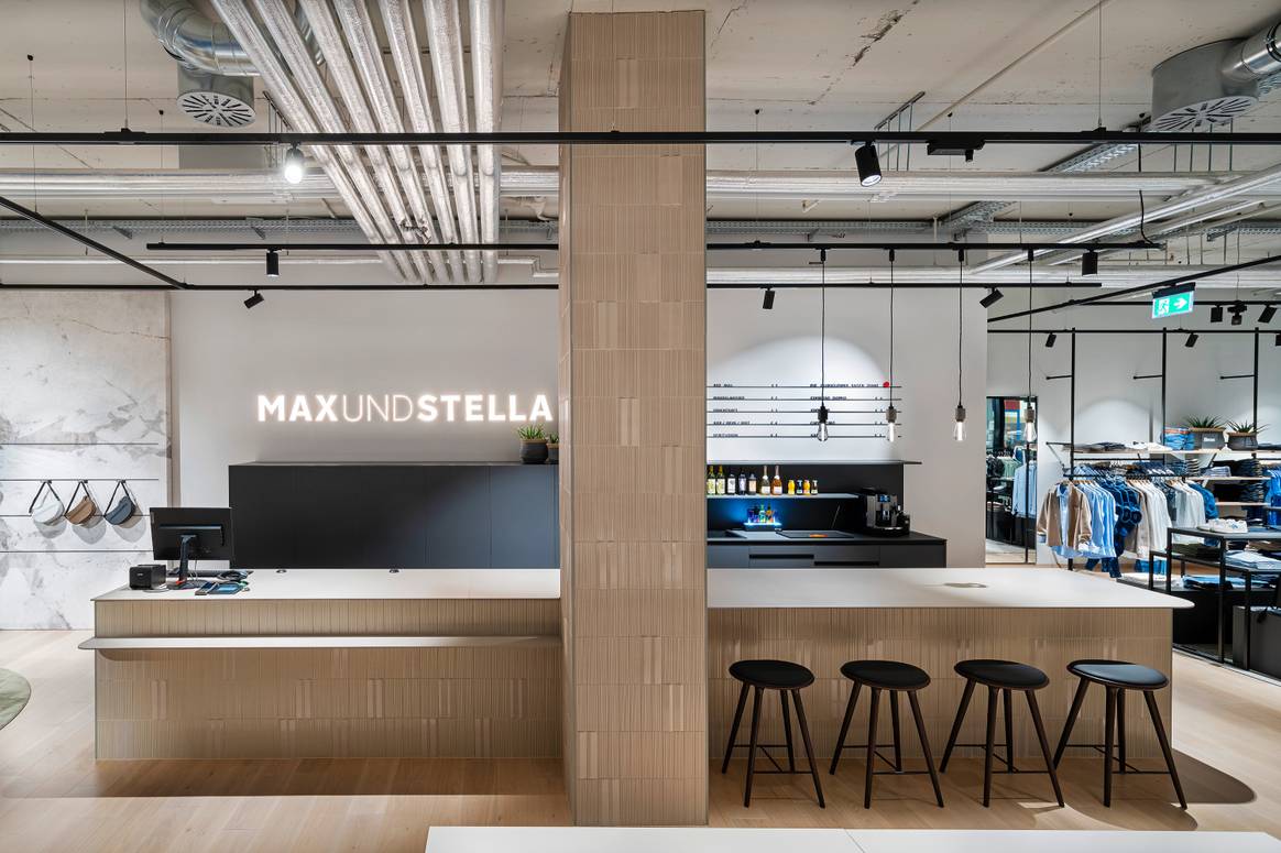 Bar im neuen Maxundstella-Store