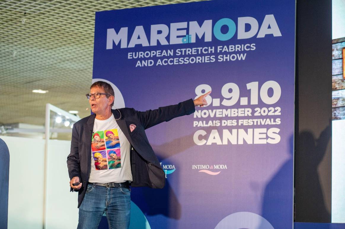 David Shah während seiner Präsentation auf der MarediModa. Bild: MarediModa