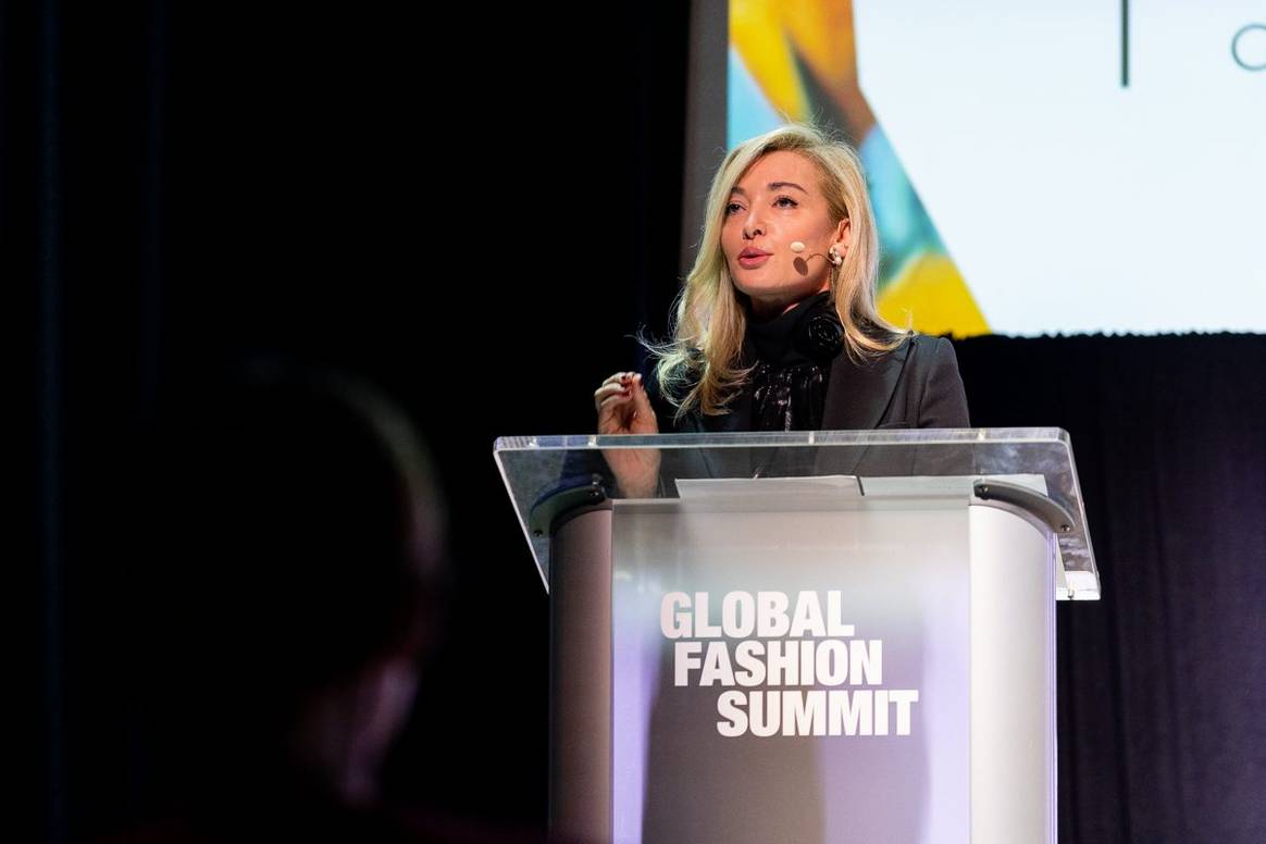 Die Willkommensrede des Global Fashion Summits.