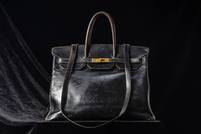 Birkin-tas van Jane Birkin brengt bijna 2,5 miljoen euro op in Abu Dhabi