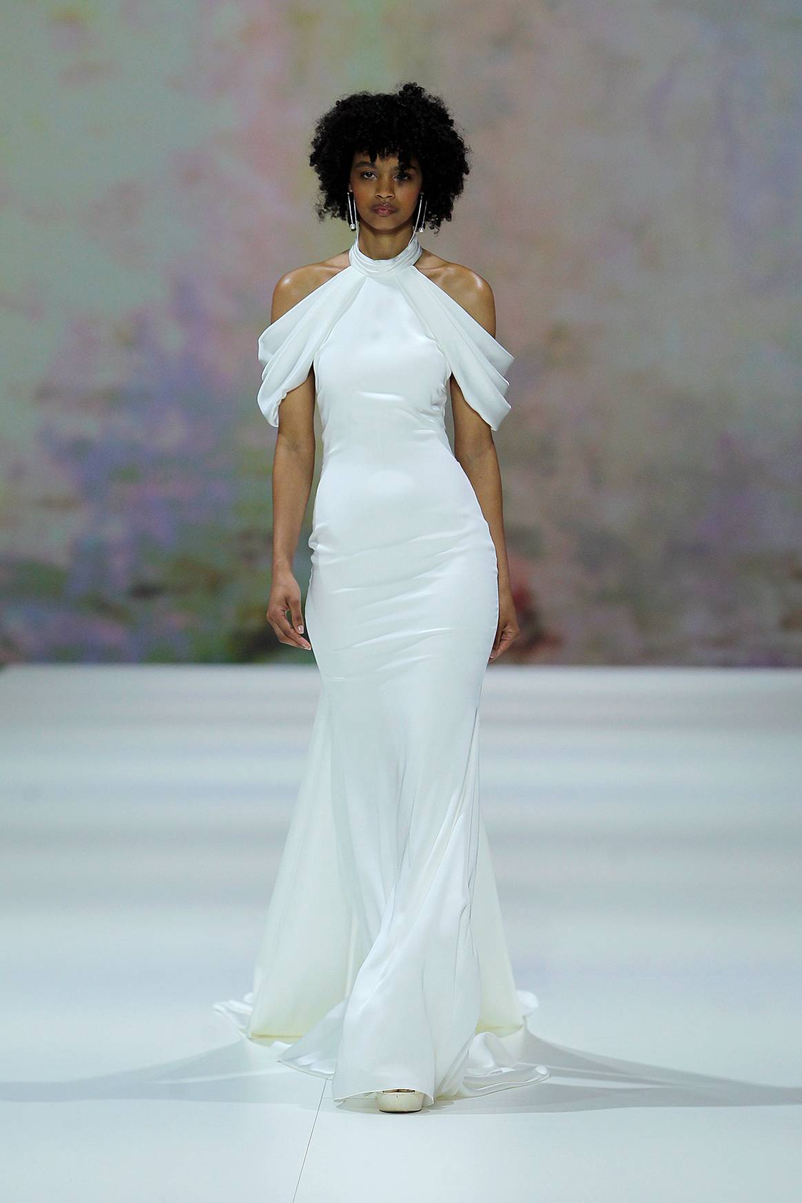 Photo Credits: Colección Marchesa for Pronovias 2023.
