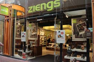 Algemeen directeur Ziengs Schoenen treedt af