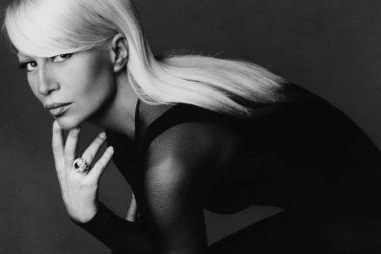 Donatella Versace 洋書写真集 VERSACE BOOK – SOMETHINGchic Clothing