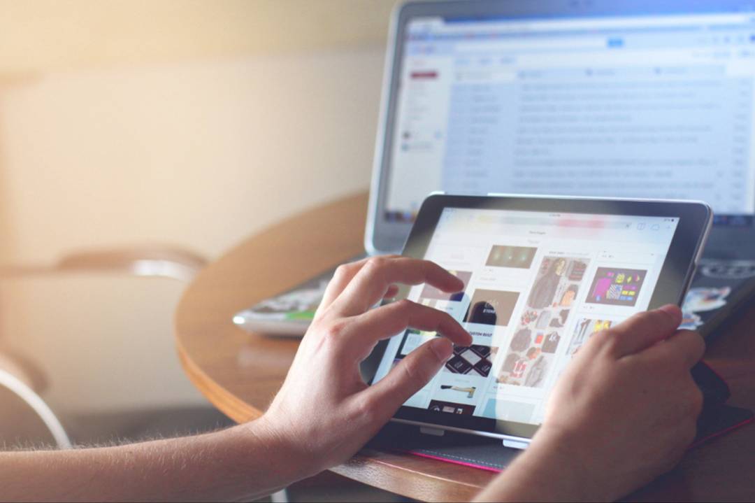Crescono gli acquisti online