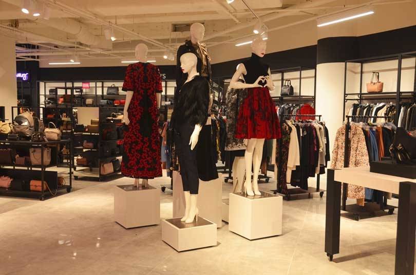 Sneak Peek: Saks Off 5th first store in the Netherlands