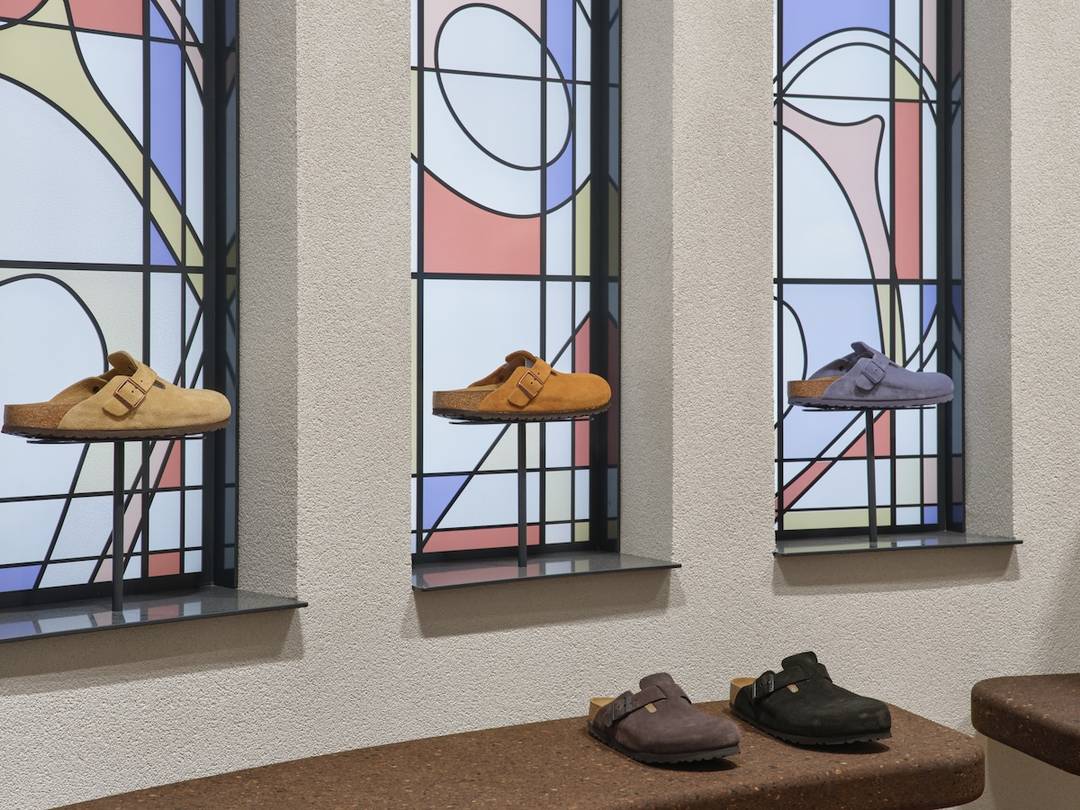 Het interieur verwijst naar de Haagse cultuurhistorie
