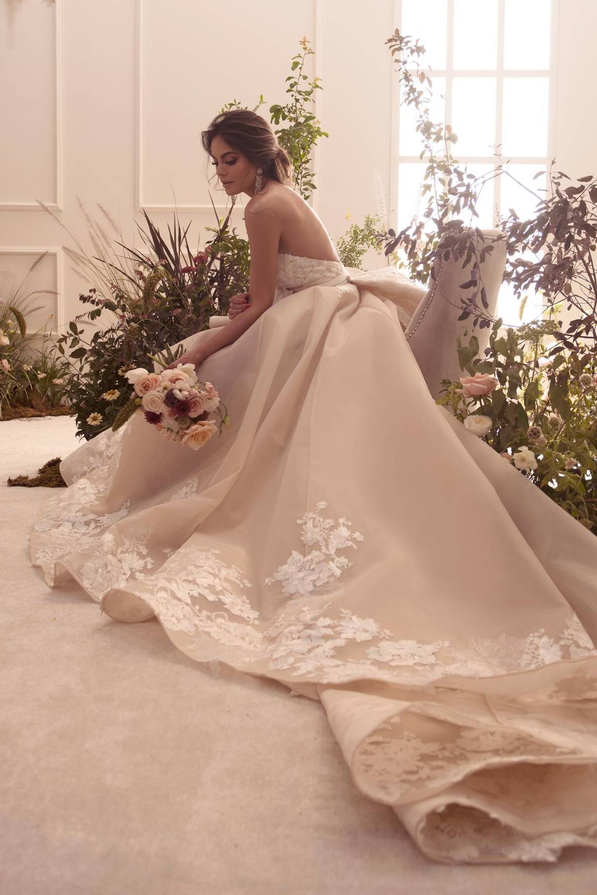 Ximena Navarrete es la nueva imagen de Benito Santos Novias