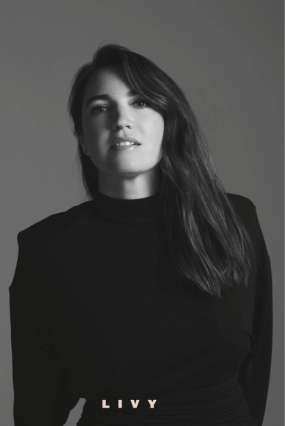 Lisa Chavy/ Dress Code Press