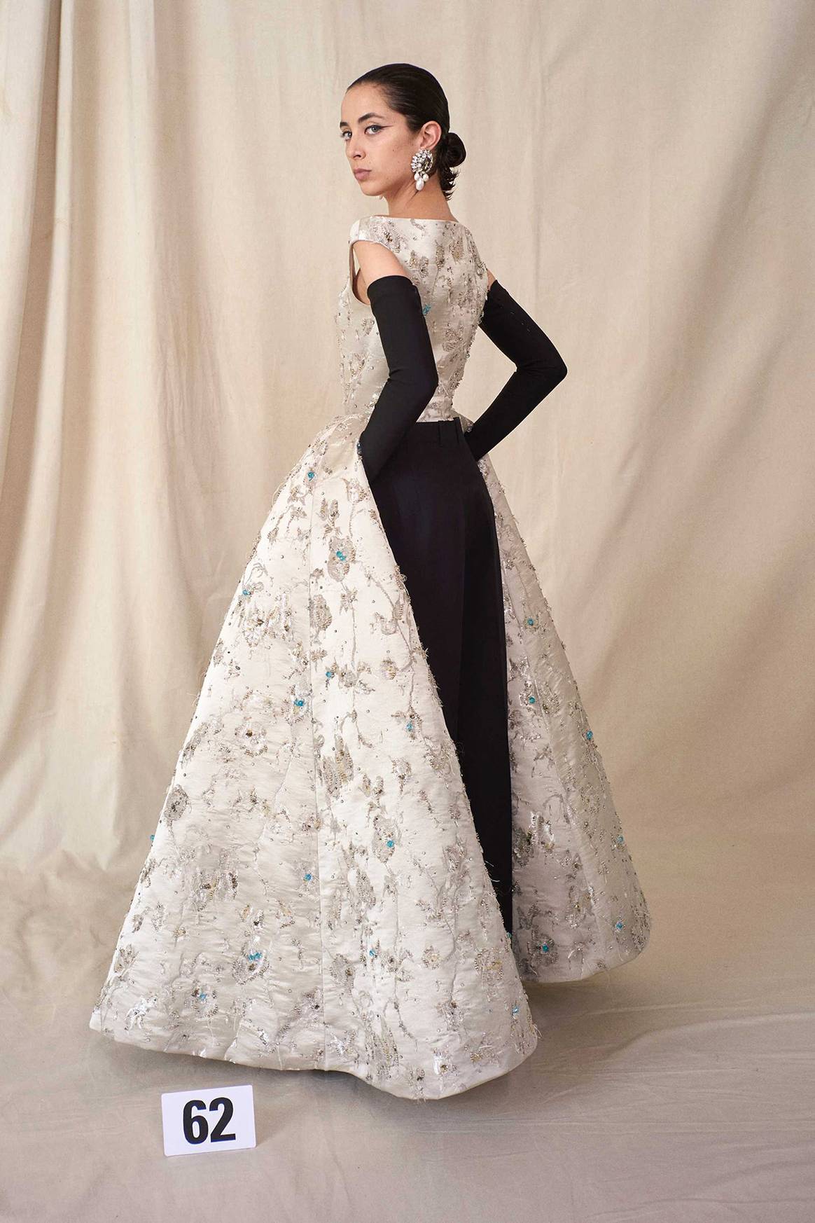 Photo Credits: Balenciaga, colección Alta Costura Otoño/Invierno 2021/2022.