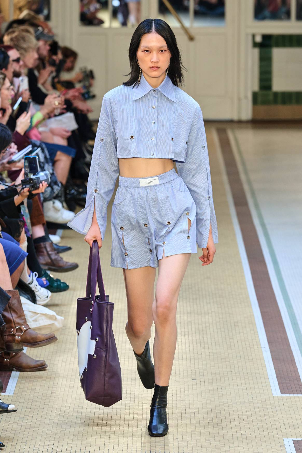 Créditos: Colección de Victoria/Tomas para Primavera/Verano 2024, presentada en PFW. Spotlight Launchmetrics.