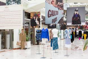 Выставка Jean Paul Gaultier в Петровском Пассаже
