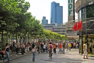 Frankfurter Zeil ist die meistfrequentierte Einkaufsmeile Deutschlands
