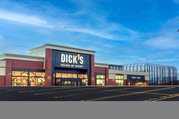 Dick's Sporting Goods reports strong Q1, maintains positive outlook