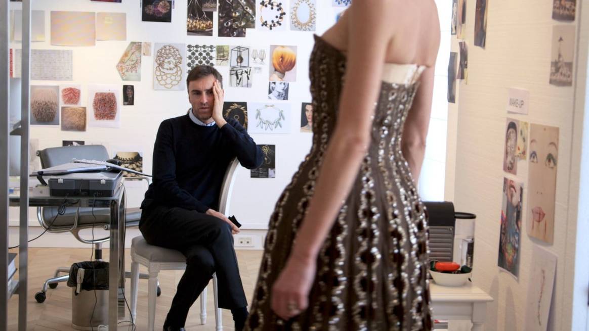 Foto: Raf Simons, Dior I - Cortesía de Dogwoof