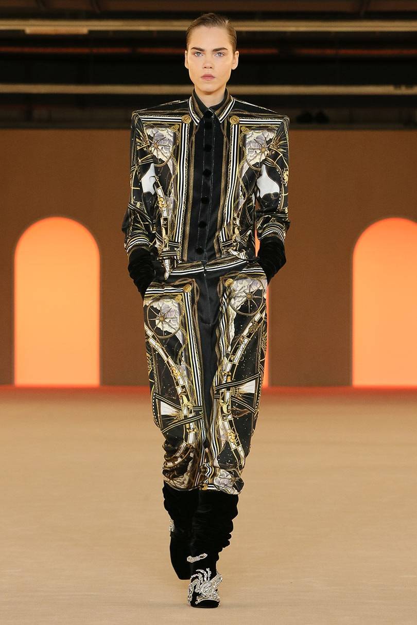 Paris fashion week AW20: Balmain channels 80s elegance