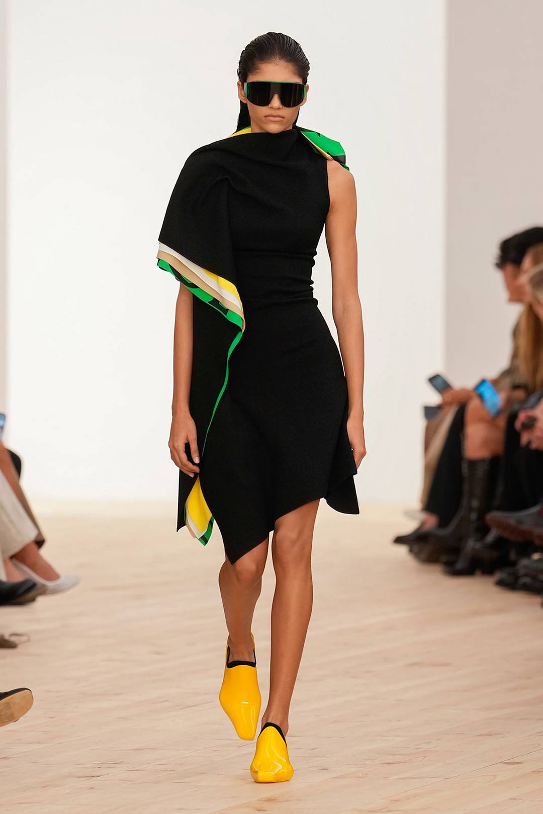 Loewe, desfile de presentación de la colección de mujer para la temporada Primavera/Verano 2026.