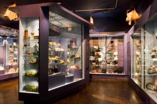 Tassenmuseum Hendrikje 20 jaar: “Altijd een wow-effect creëren”