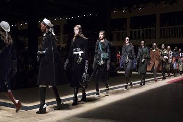 Prada wil managementstructuur reorganiseren