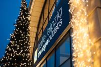 Lichterfest und Kinderchor im Halle Leipzig The Style Outlets