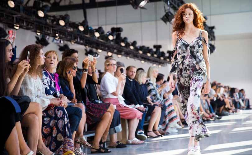 Welke wereldstad verdient het meeste aan Fashion Week?