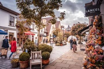 MAASMECHELEN VILLAGE ACCUEILLE UNE NOUVELLE VAGUE DE MARQUES DE LUXE