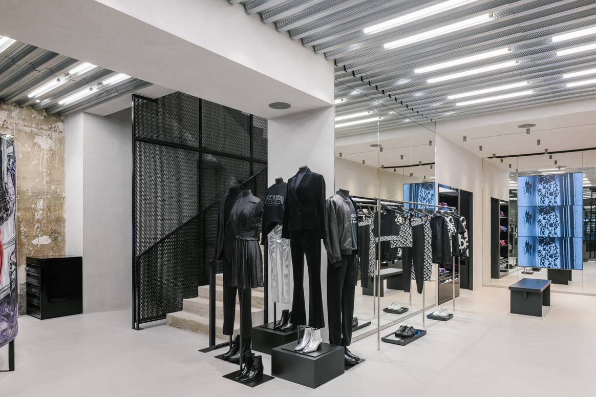 De eerste The Kooples winkel. Beeld via The Kooples / Benoit Florencon