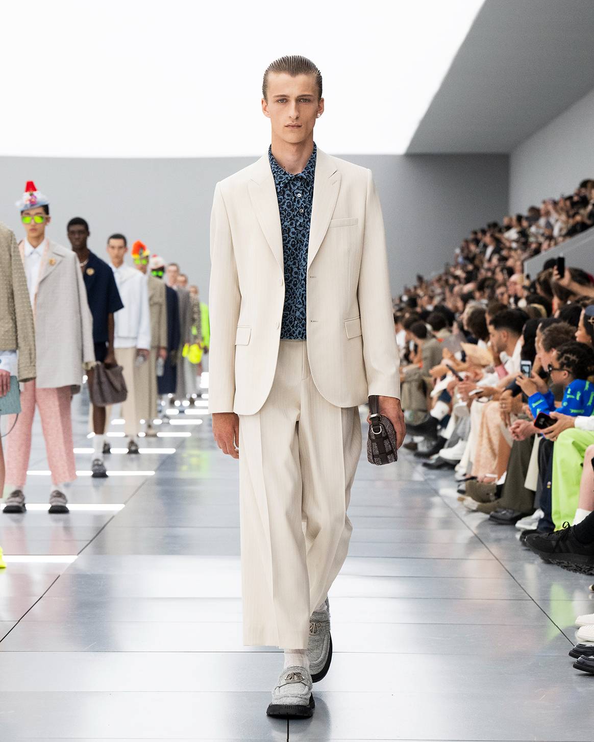 Créditos: Dior, desfile de presentación de la colección masculina para la temporada de Verano SS24. Fotografía de cortesía.