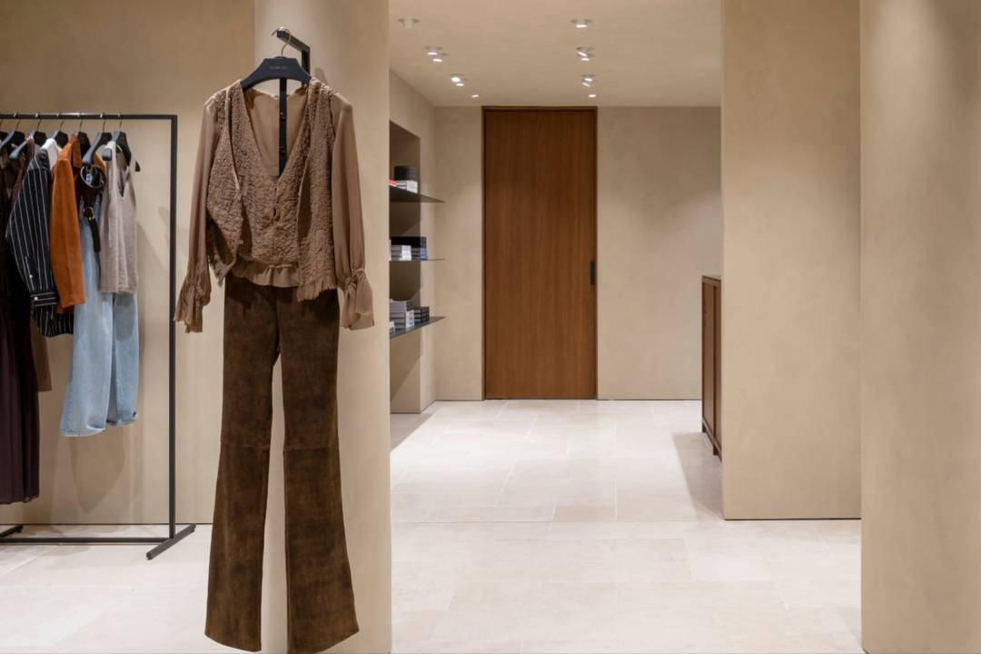 Lo store Massimo Dutti di Saint Tropez
