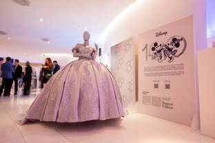 Moda mexicana inspirada en Disney se presenta en esta exposición