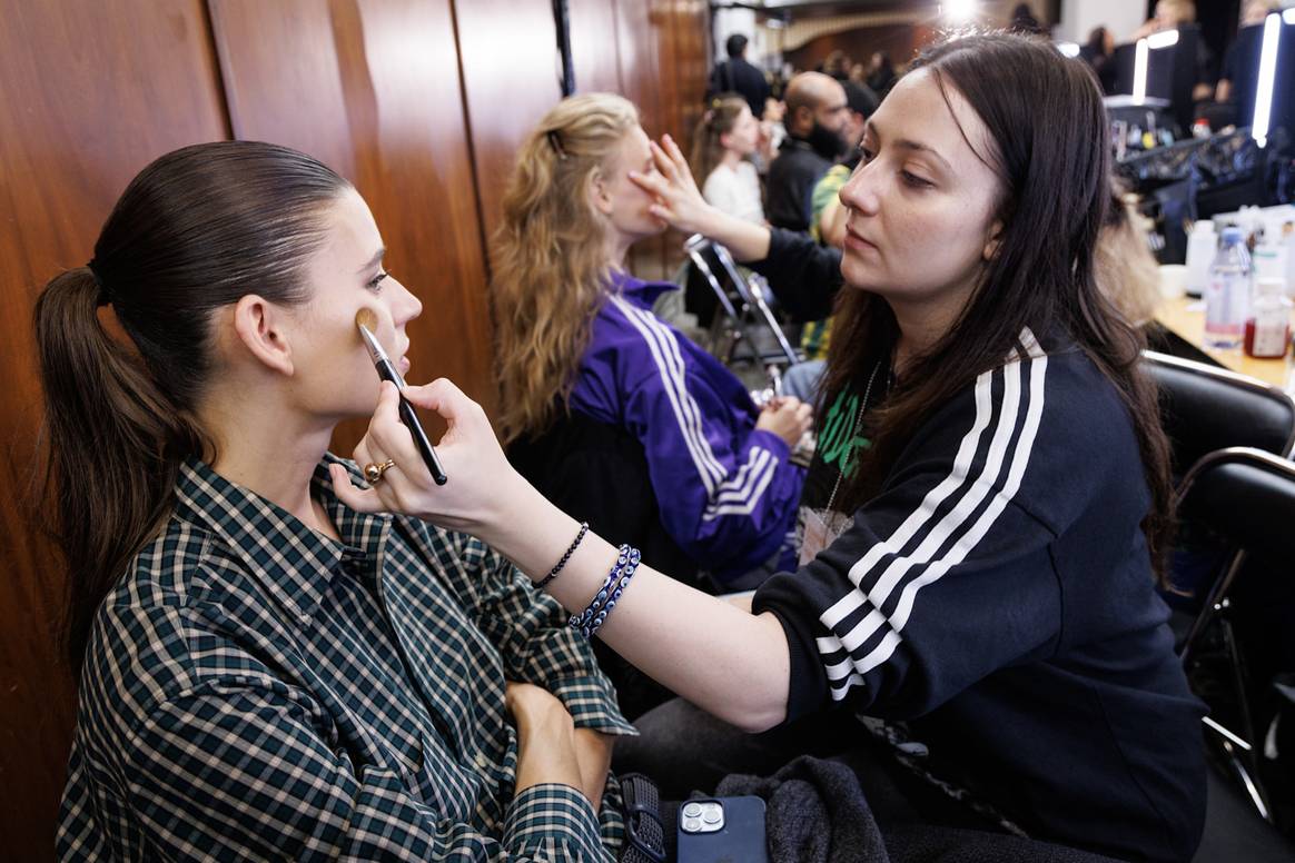 Backstage show Stella McCartney SS25.