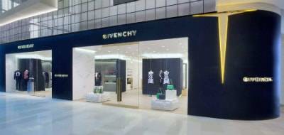 Givenchy eröffnet Flagshipstore in Shanghai