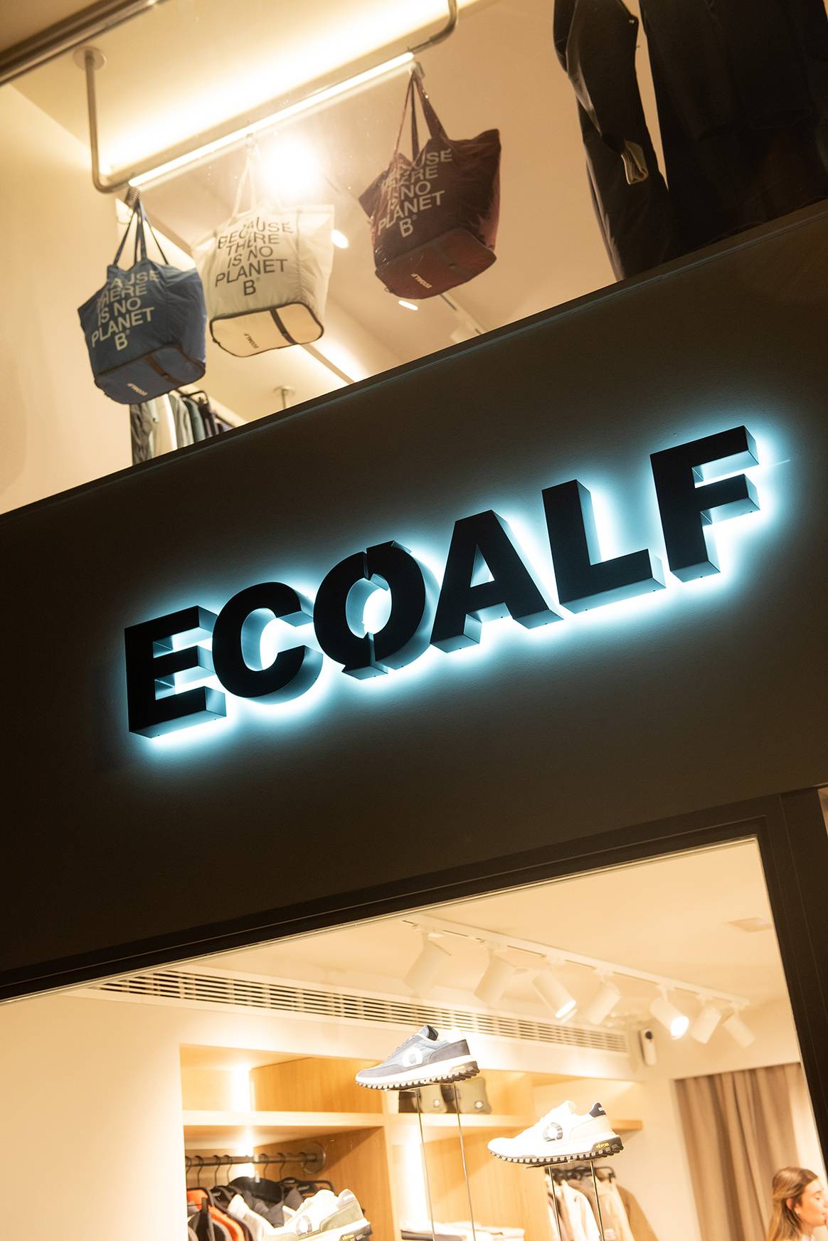 Tienda de Ecoalf en el número 28 de la calle de Hermosilla de Madrid.