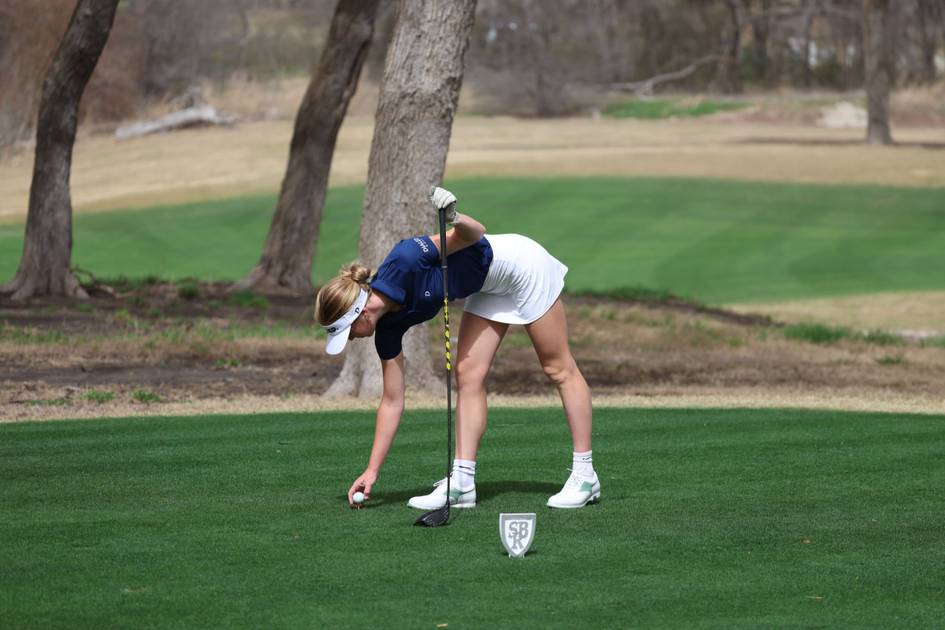 Golf Influencer Grace Charis Launches Golf Apparel Collection Golf Influencer Grace Charis Launches Golf Apparel Collection