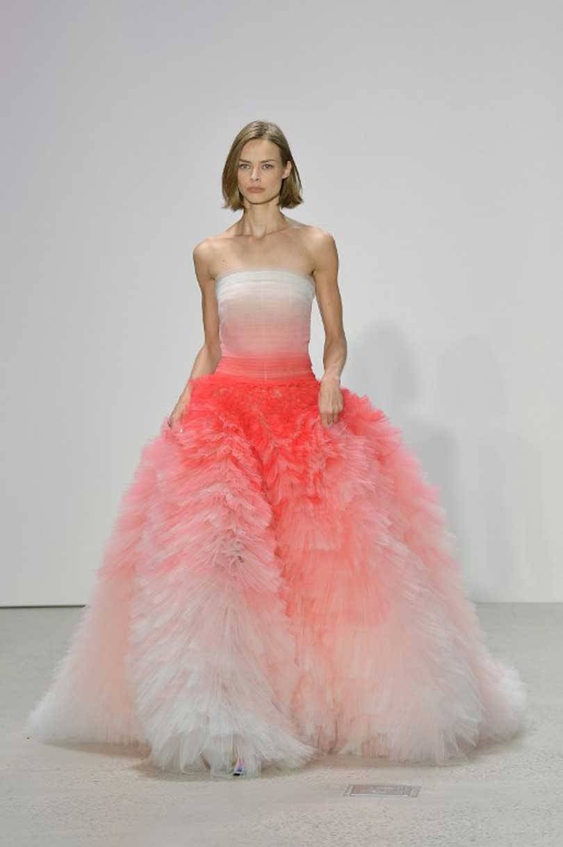 NYFW: rosa flúor, modelos curvilíneas y moda "vegana"