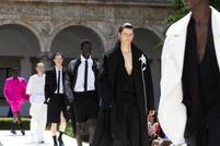  À Milan, retour de Valentino sur les podiums masculins