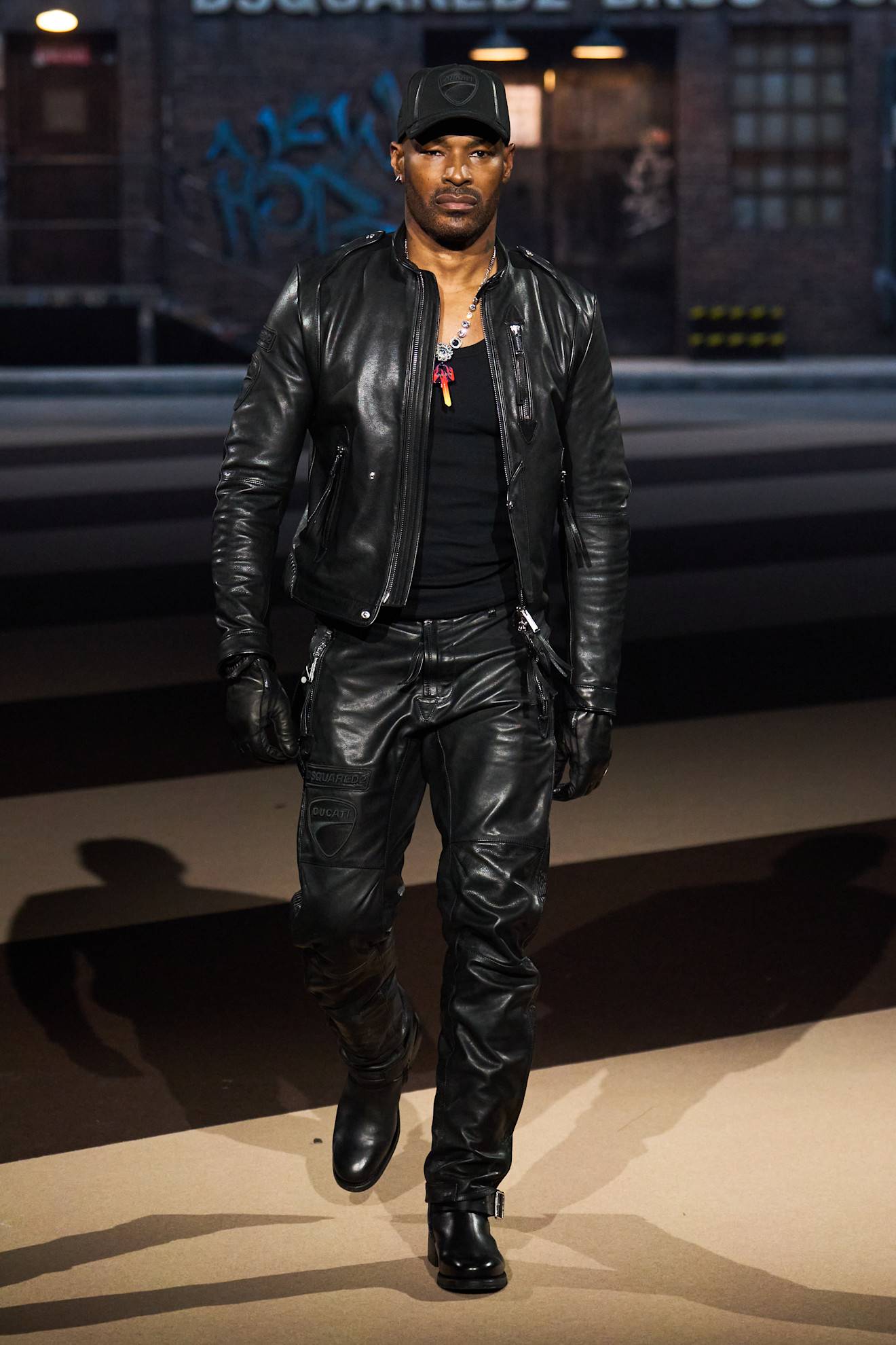 DSquared2 FW25 RTW - Worldwide Fashion Design Lookbook
