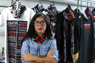 Lisu Vega, la diseñadora de moda de la "Resistencia" de Venezuela