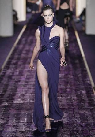La Semaine de la Haute-Couture a commencé hier