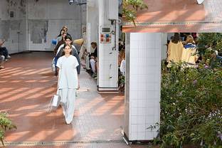 Label Jil Sander setzt für 2019 auf Plateausohlen und Uniform-Look