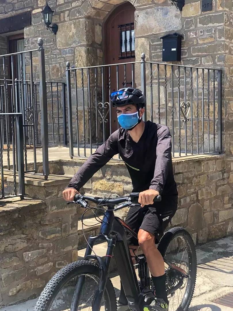 Mascarillas para ciclistas: lo último de Decathlon para deportistas