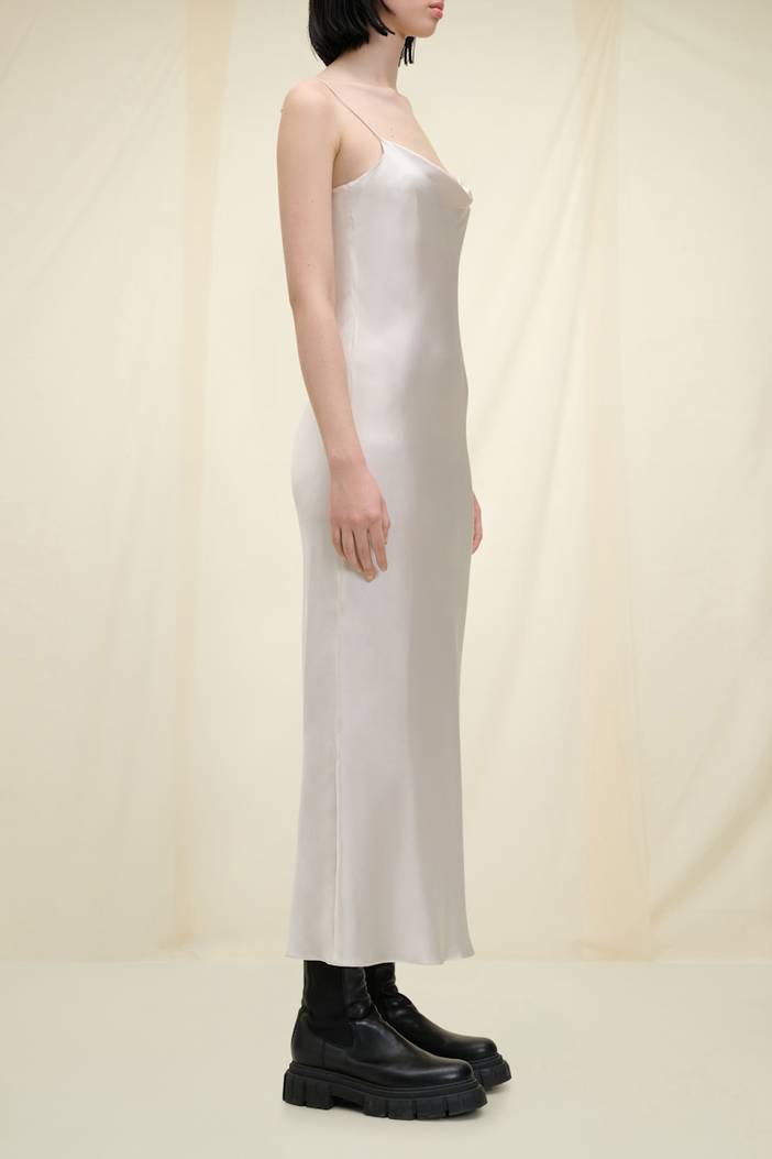 Loosely fitted stretch silk-satin midi-dress | dorothee schumacher