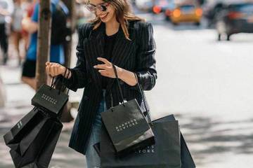 Американская сеть Barneys подала заявление о банкротстве
