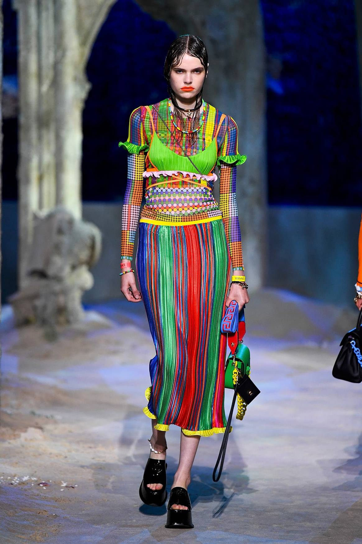 La analista de tendencias Christine Boland detalla la temporada SS22: "La gente que se ve limitada, se vuelve creativa"