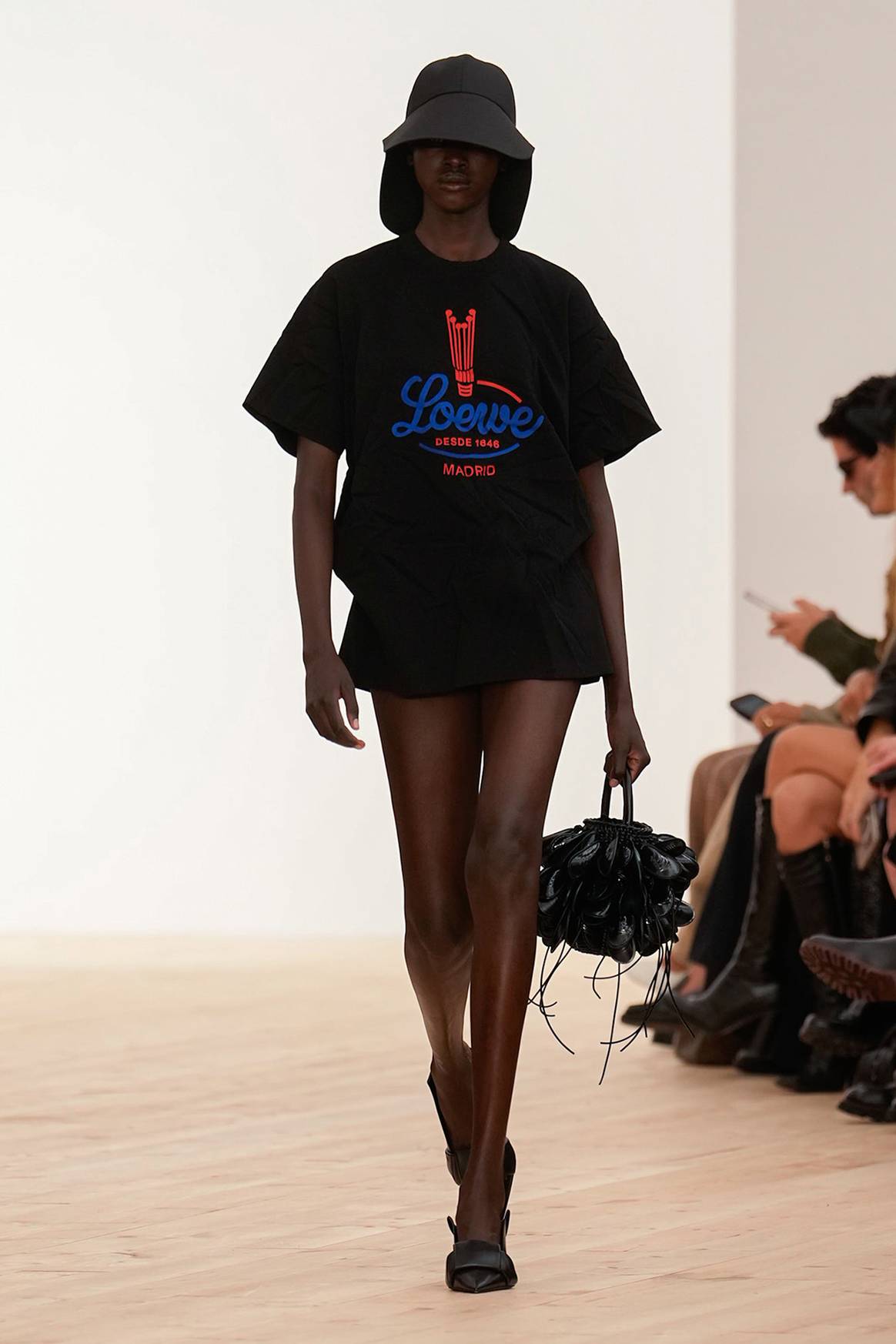 Loewe, desfile de presentación de la colección de mujer para la temporada Primavera/Verano 2026.
