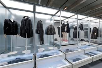 Balenciaga en un "Museo imaginario" de París
