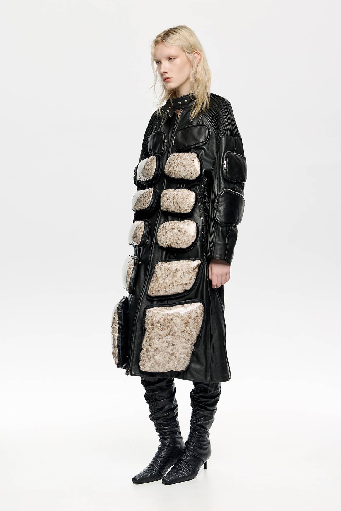 Diseño de la colección cápsula “Bimba y Palomo, an upcycling project by modaUVigo”.