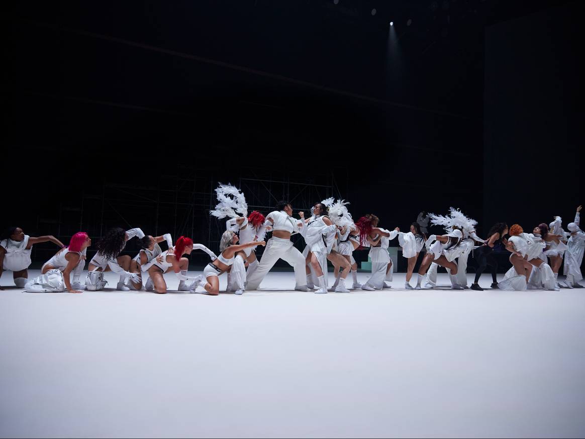'Goddess Awakened' dance performance by Parris Goebel.