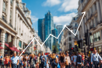UK footfall rises into Black Friday, yet caution persists