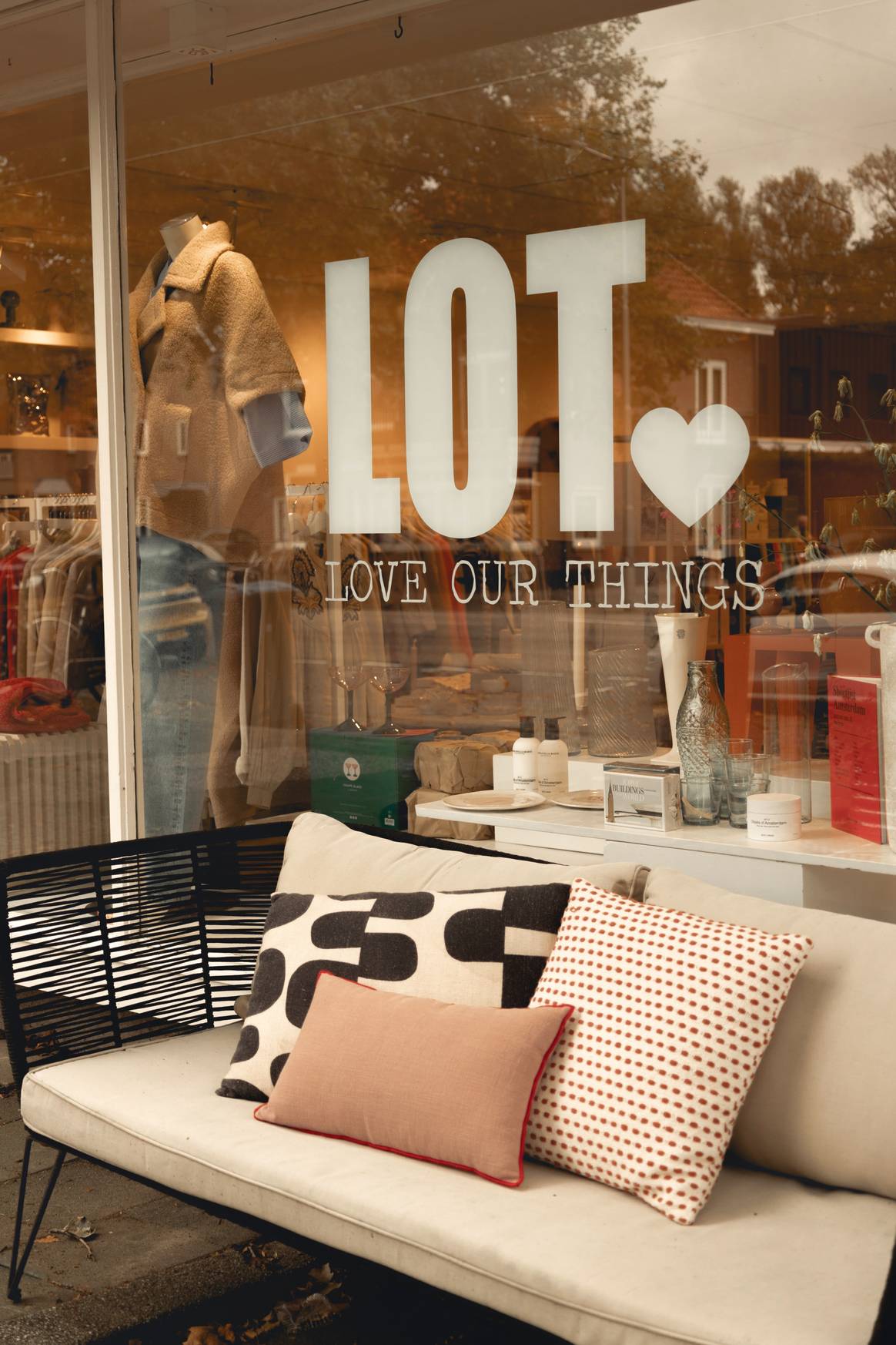 Love Our Things Winkel